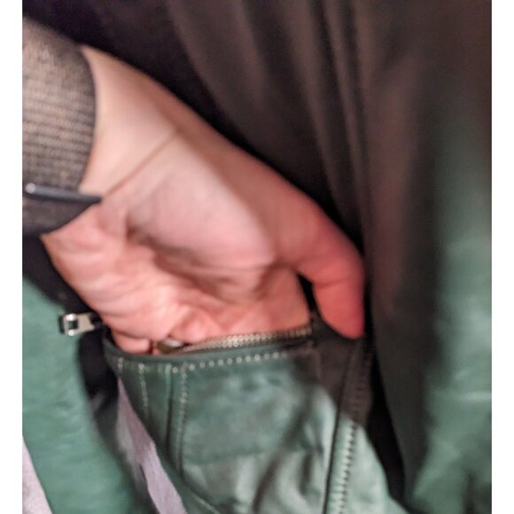 Corbani Green Quilted Shoulder Genuine Leather Moto Jacket Size Medium - Picture 4 of 13